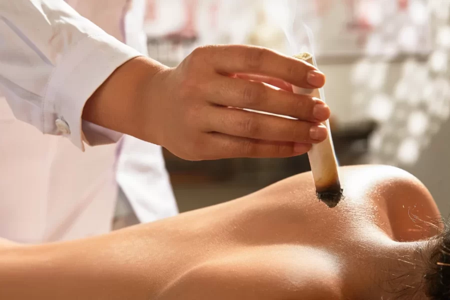 Moxibustion for water retention